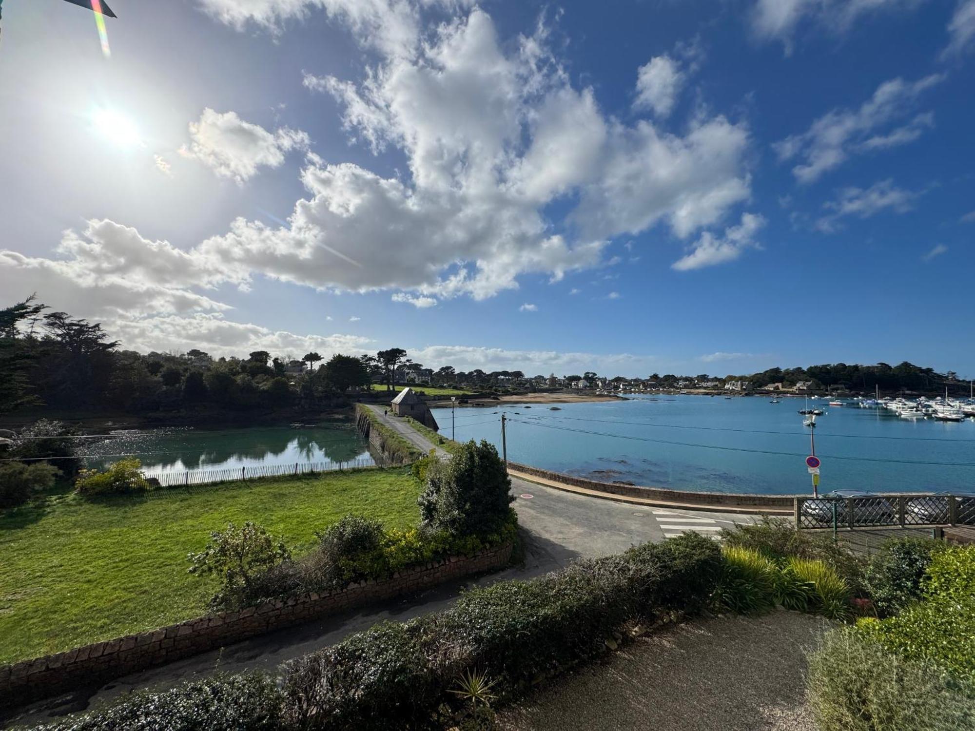 Appartement Les Pieds Dans L'eau Au Port De Ploumanac'h Perros-Guirec